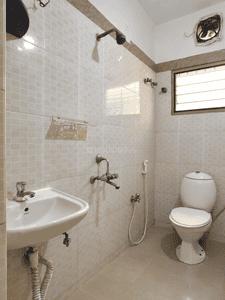 Bathroom Image of 804 Sq.ft 2 BHK Apartment / Flat for sale in Kolathur Chennai for Rs. 8500000