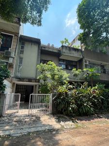 Image of 2500 Sq.ft 3 BHK Builder Floor for rent in Hauz Khas, New Delhi for Rs. 90000