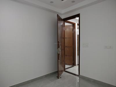 Bedroom Image of 1200 Sq.ft 3 BHK Apartment / Flat for sale in Mehrauli New Delhi for Rs. 8000000