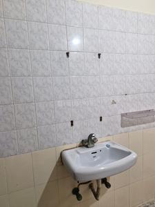 RWA Sector 31 Bathroom 2