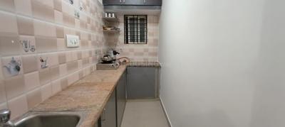 Kitchen Image of 550 Sq.ft 1 BHK Builder Floor for rent in Kudlu Gate Bengaluru for Rs. 19000