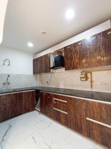 Kitchen Image of 1350 Sq.ft 3 BHK Apartment / Flat for sale in Saket New Delhi for Rs. 9000000