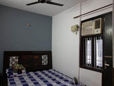 Bedroom Image of 909 Sq.ft 3 BHK Builder Floor for sale in Hari Nagar New Delhi for Rs. 8400000