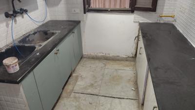 Kitchen Image of 1755 Sq.ft 3 BHK Builder Floor for rent in Sector 46 Noida for Rs. 49000