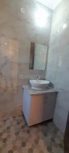 Bathroom Image of 1350 Sq.ft 3 BHK Builder Floor for sale in Saket New Delhi for Rs. 12000000
