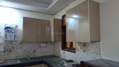 Kitchen Image of 750 Sq.ft 2 BHK Apartment / Flat for rent in Chhattarpur New Delhi for Rs. 26000
