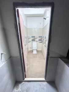 Bathroom Image of 600 Sq.ft 1 BHK Apartment / Flat for rent in Bahadurpally Hyderabad for Rs. 10000