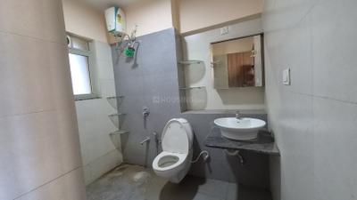 Image of 1850 Sq.ft 3 BHK Apartment / Flat for rent in Adani The Meadows, Shantigram, Ahmedabad for Rs. 45000