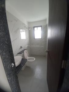 Bathroom Image of 1650 Sq.ft 3 BHK Apartment / Flat for rent in Parvati Darshan Pune for Rs. 55000