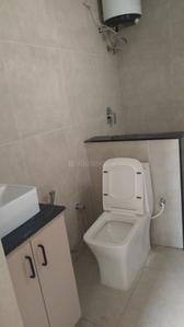 Bathroom Image of 600 Sq.ft 1 BHK Builder Floor for rent in Koramangala Bengaluru for Rs. 35000