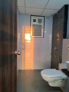 Common Bathroom Image of 1500 Sq.ft 2 BHK Apartment / Flat for rent in Onyx Gagan Avencia, Kharadi Pune for Rs. 34000