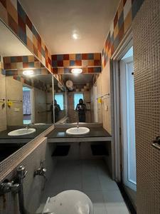 Bathroom Image of 2500 Sq.ft 4 BHK Apartment / Flat for rent in Parmeshwar Sharan, Koregaon Park Pune for Rs. 100000