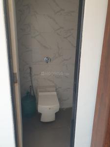 Bathroom Image of 850 Sq.ft 2 BHK Apartment / Flat for sale in Haware Intelligentia Infinity, Chembur Mumbai for Rs. 22500000
