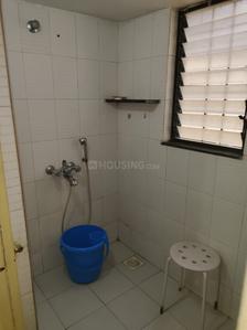 Bathroom Image of 560 Sq.ft 1 BHK Apartment / Flat for rent in Koregaon Park Pune for Rs. 30000