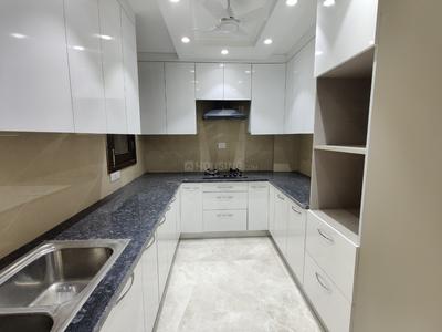 Kitchen Image of 1440 Sq.ft 3 BHK Builder Floor for sale in Anand Vihar New Delhi for Rs. 27500000