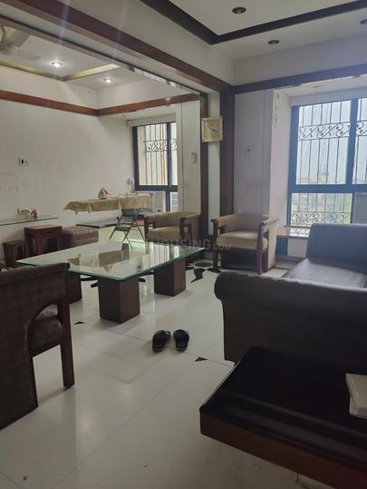 Khar West Main Image 1