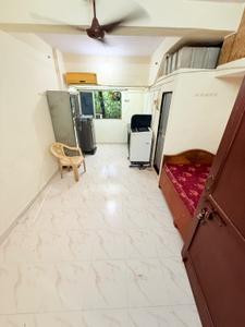 Bedroom Image of 250 Sq.ft 1 RK Apartment / Flat for rent in Sai Darshan CHS, Andheri East Mumbai for Rs. 24000