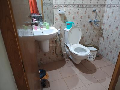 Bathroom Image of 750 Sq.ft 1 BHK Independent House for rent in Vazhuthacaud Thiruvananthapuram for Rs. 18000