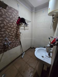 Image of 1010 Sq.ft 3 BHK Builder Floor for sale in Laxmi Nagar, New Delhi for Rs. 9700000