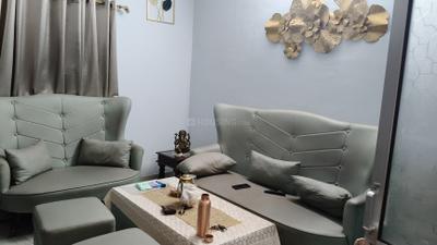 Living Room Image of 2100 Sq.ft 6 BHK Independent House for sale in Alambagh Lucknow for Rs. 15000000