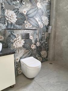 Common Bathroom Image of 2590 Sq.ft 3.5 BHK Apartment / Flat for sale in Pioneer Presidia, Sector 62 Gurgaon for Rs. 65900000