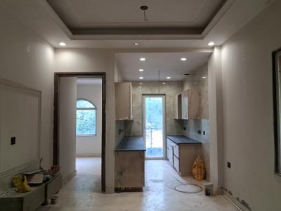 Living Room Image of 900 Sq.ft 3 BHK Builder Floor for sale in Paschim Vihar New Delhi for Rs. 18000000