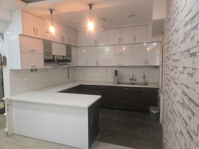 Kitchen Image of 1650 Sq.ft 3 BHK Apartment / Flat for sale in Purvanchal Royal Park, Sector 137 Noida for Rs. 25500000