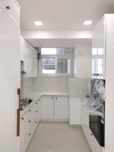 Kitchen Image of 1800 Sq.ft 3 BHK Apartment / Flat for sale in CGHS Palm Court Apartment, Sector 19 Dwarka New Delhi for Rs. 31000000
