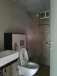 Common Bathroom Image of 850 Sq.ft 2 BHK Apartment / Flat for sale in Godrej Green Vistas, Mahalunge Pune for Rs. 9600000