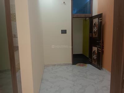 Bedroom Image of 1100 Sq.ft 2 BHK Independent House for rent in Gola Road Patna for Rs. 7000