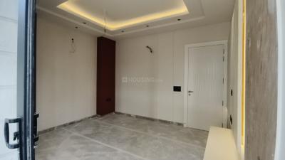Bedroom Image of 2200 Sq.ft 4 BHK Builder Floor for sale in Kaushambi Ghaziabad for Rs. 32000000