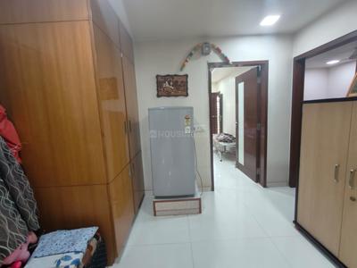 Bedroom Image of 3300 Sq.ft 5 BHK Apartment / Flat for sale in Bodakdev Ahmedabad for Rs. 22000000