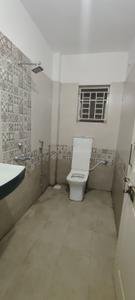 Bathroom Image of 1150 Sq.ft 3 BHK Apartment / Flat for rent in Harshit Lifestyle phase 1, Ayodhya Bypass Bhopal for Rs. 25000
