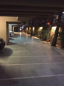 Image of 888 Sq.ft 2 BHK Apartment / Flat for sale in Juhu, Mumbai for Rs. 40000000