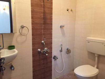 Bathroom Image of 650 Sq.ft 1 BHK Apartment / Flat for rent in Indira Nagar Bengaluru for Rs. 37000