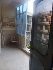 Balcony Image of 1300 Sq.ft 3 BHK Apartment / Flat for rent in Kirpal Apartments, Patparganj New Delhi for Rs. 36000