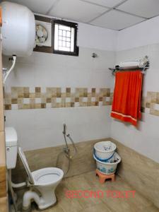 Bathroom Image of 1140 Sq.ft 2 BHK Apartment / Flat for sale in Sukhdham Greenville Residency T1 And T2, Northern Rly. Colony Kanpur for Rs. 6200000