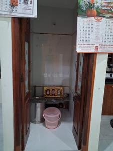 Bathroom Image of 1200 Sq.ft 2 BHK Independent House for rent in Doddabidrakallu Bengaluru for Rs. 12000