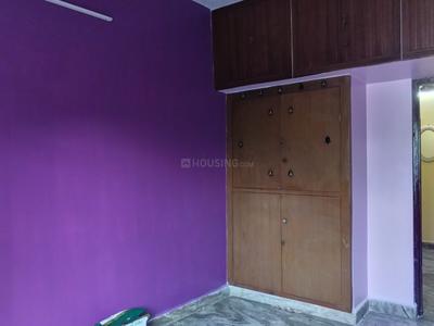 Bedroom Image of 721 Sq.ft 2 BHK Apartment / Flat for rent in Zamin Pallavaram Chennai for Rs. 18000