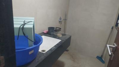 Bathroom Image of 640 Sq.ft 1 RK Apartment / Flat for rent in Lodha Belmondo, Gahunje Pune for Rs. 32000