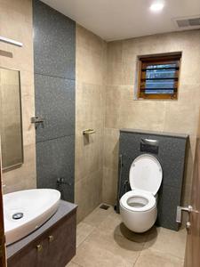 Bathroom Image of 4000 Sq.ft 5 BHK Independent House for sale in Edappally Kochi for Rs. 38500000