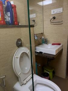Bathroom Image of 650 Sq.ft 1 BHK Apartment / Flat for sale in Kabra Aurum Wing A B C AND D of Unnat Nagar II, Goregaon West Mumbai for Rs. 14000000