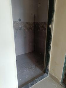 Bathroom Image of 550 Sq.ft 1 BHK Apartment / Flat for rent in Rabale Navi Mumbai for Rs. 13500