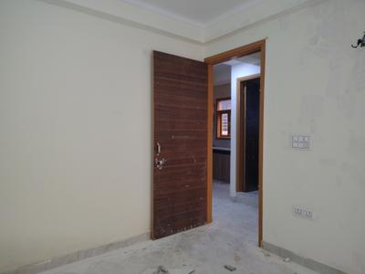 Bedroom Image of 680 Sq.ft 2 BHK Apartment / Flat for sale in Khanpur New Delhi for Rs. 3500000