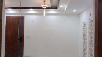 Living Room Image of 1000 Sq.ft 2 BHK Apartment / Flat for sale in Sector 72 Noida for Rs. 3800000