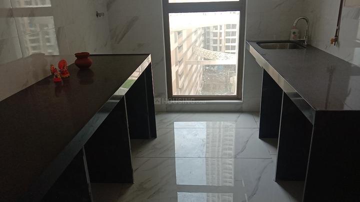 Raymond Realty Ten X Habitat Main Image 1