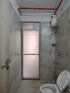 Common Bathroom Image of 450 Sq.ft 1 BHK Apartment / Flat for rent in DSS Mahavir Kalpavruksha, Kasarvadavali Thane for Rs. 17258