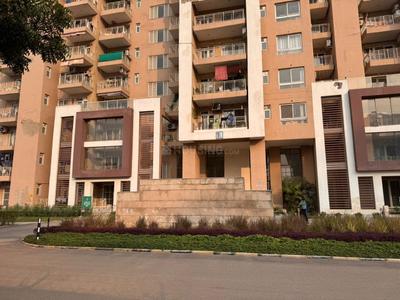 Image of 1720 Sq.ft 3 BHK Apartment / Flat for sale in Emaar Palm Gardens, Sector 83, Gurgaon for Rs. 22500000