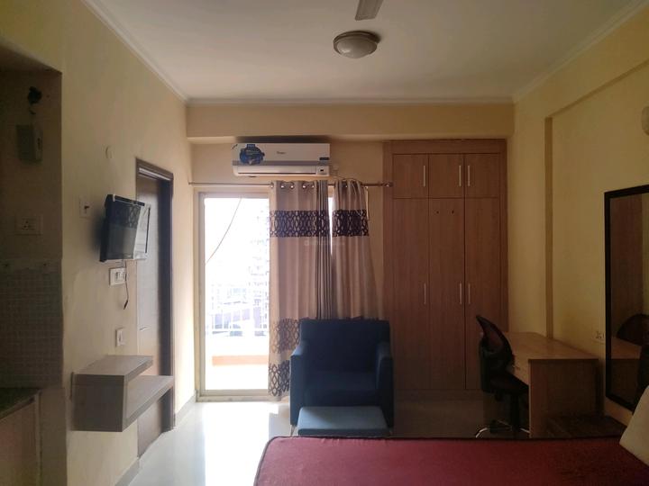 Supertech Eco Suites Main Image 1