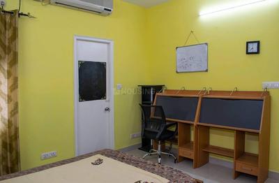 Bedroom Image of 1700 Sq.ft 2 BHK Independent House for rent in Sector 31 Noida for Rs. 35000